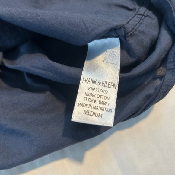 Frank & Eileen Navy Blue Button-Up Shirt Size M - Picture 4 of 6